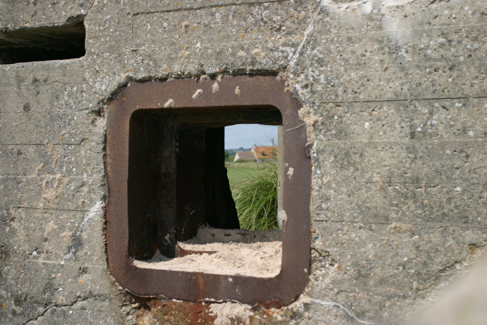 Holed-Up